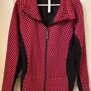 LULULEMON Radiant Jacket Deep Dive Berry Rumble 12